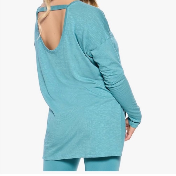 Felina Aqua Long Sleeve Tee - Picture 2 of 8